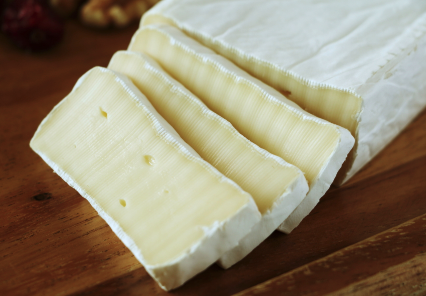 優しい風味のコパン、白カビタイプのチーズ